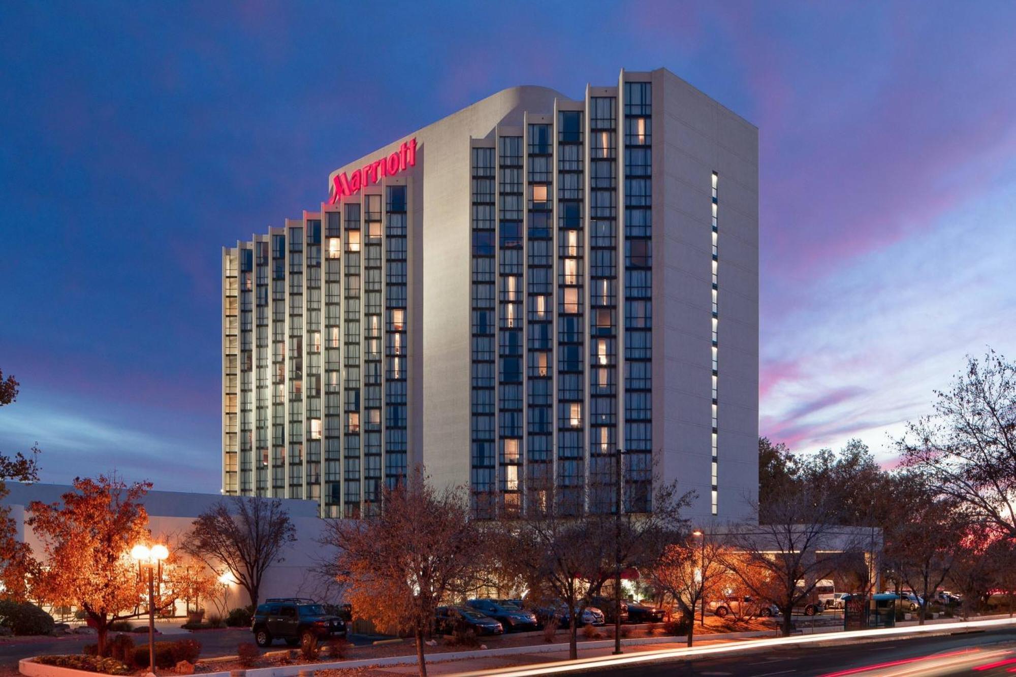 Marriott Albuquerque Hotel Buitenkant foto
